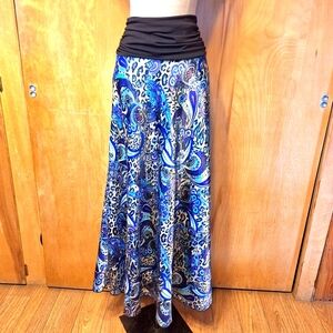 Body Central Paisley & Leopard Print Satin Maxi Skirt,Size Large Style#HS73001-L